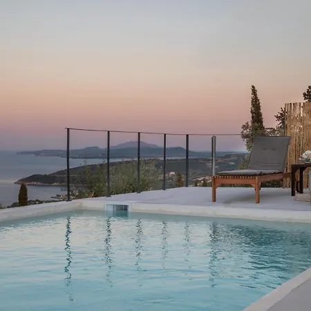 Askos Luxury Suites, A Zakynthian Hideaway, By Thinkvilla Vilă