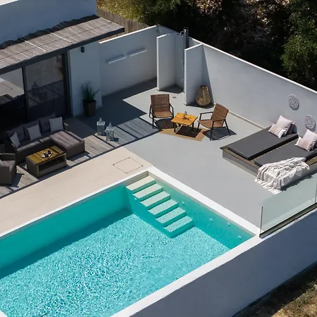 Askos Luxury Suites, A Zakynthian Hideaway, By Thinkvilla Agios Nikolaos (Zakynthos)