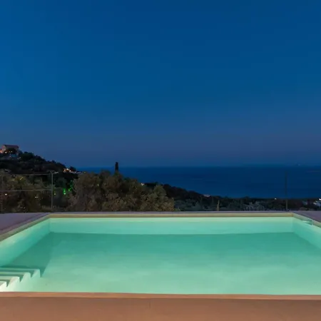 Villa Askos Luxury Suites, A Zakynthian Hideaway, By Thinkvilla Agios Nikolaos (Zakynthos)